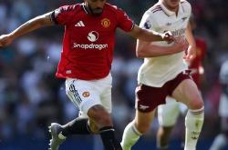 开云体育中国官网-关于曼联客场逆袭热刺，劲取三分延续胜利的信息