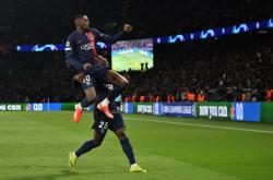 开云APP-曼城惨败巴黎，遭遇欧冠赛事首败的简单介绍