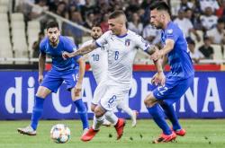 开云体育入口-法国队鏖战印度队，黄鸭组合带队取胜