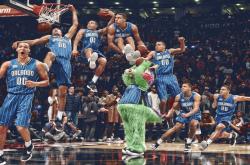 开云体育在线-德甲争冠战之夜，巴尔韦德带队取胜，战术大师的逆袭