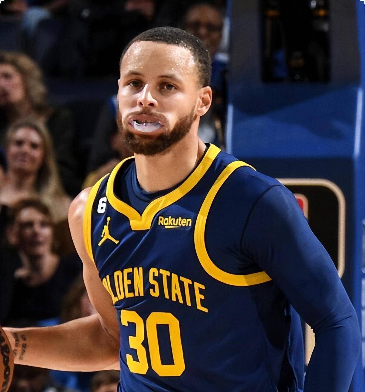 勇士翻盘立陶宛男篮，丹尼·格林爆发神勇