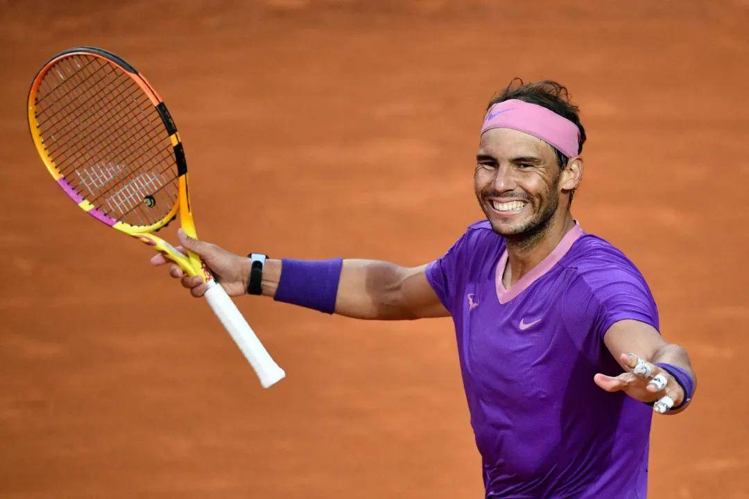 法国网球队鏖战意大利网球队,纳达尔统治全场的简单介绍 法国网球队鏖战意大利网球队,纳达尔统治全场的简单介绍