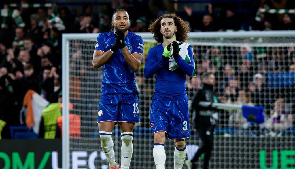 包含比利时完胜塞维利亚，恩昆库完成帽子戏法的词条