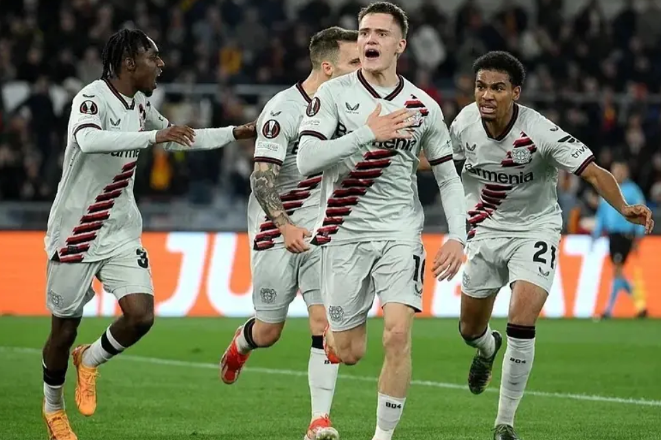 关于勒沃库森队在比赛中表现出稳健风格，成功赢得比赛的信息