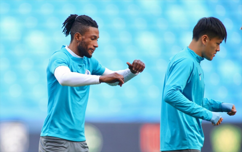 关于弗赖堡努力拼搏取得宝贵三分的信息