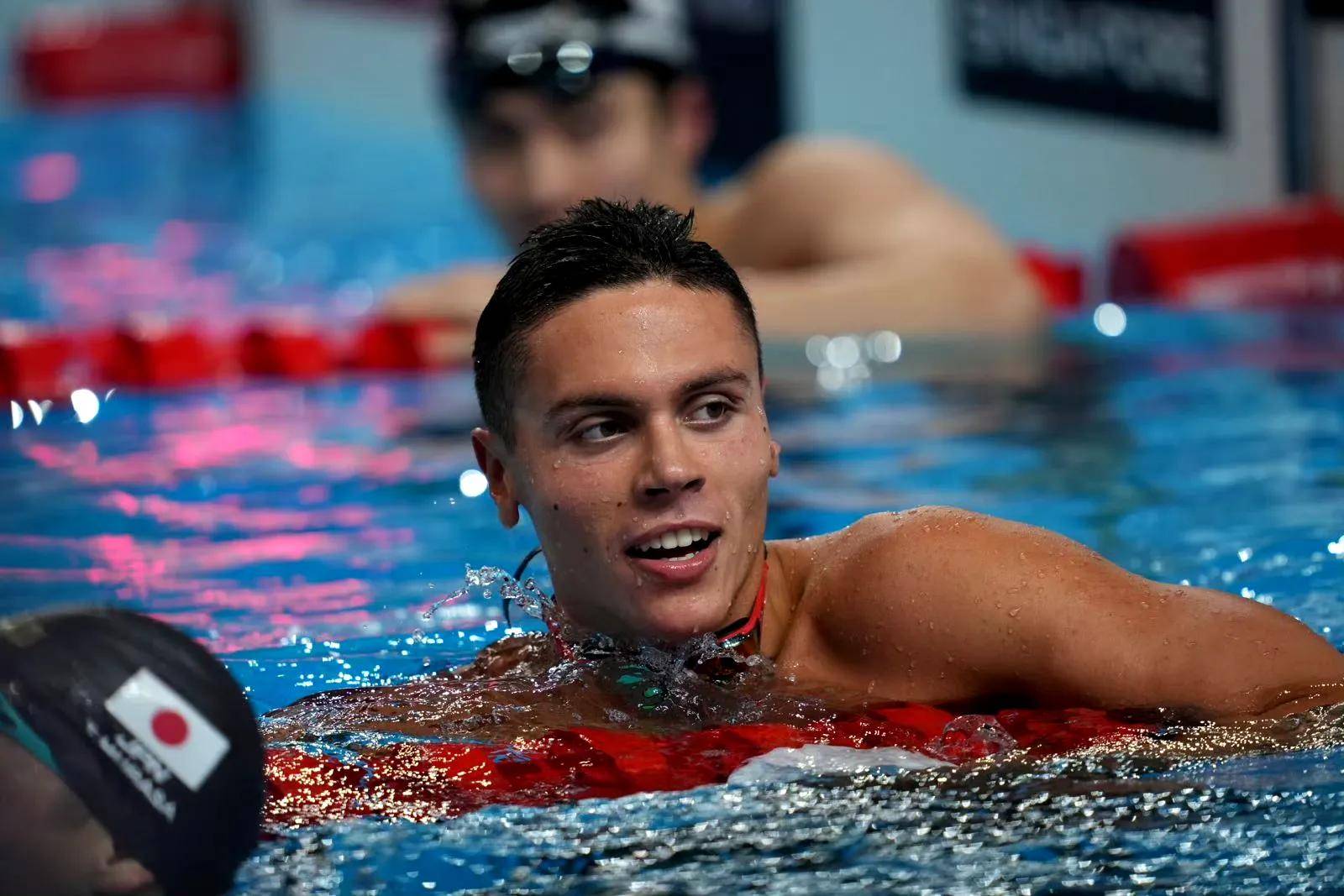 英国游泳名将再胜金牌，连胜三场