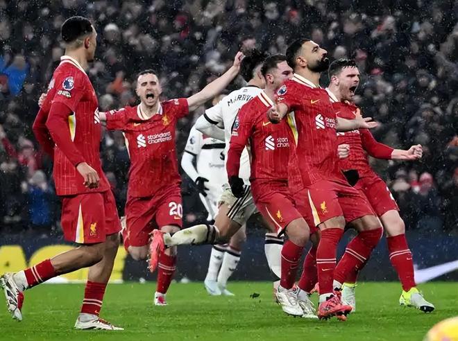 曼联客场双红军，继续领跑英超积分榜