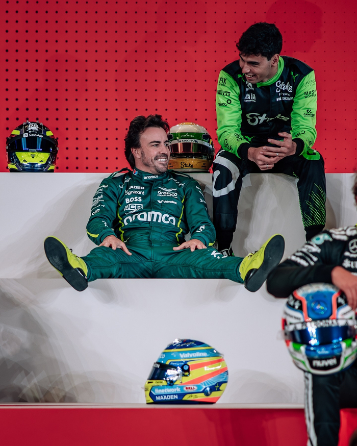 哈斯车队绝杀索伯车队，汉密尔顿扛起全队的简单介绍