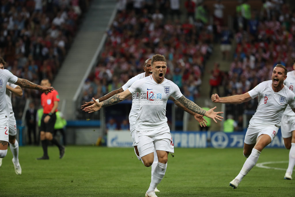 英格兰羽毛球队绝杀韩国羽毛球队，谌龙制霸全场的简单介绍