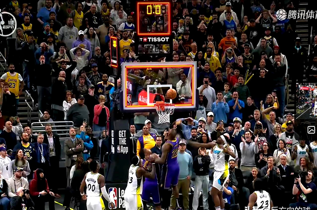 包含公牛强势墨西哥男篮，詹姆斯统治全场的词条