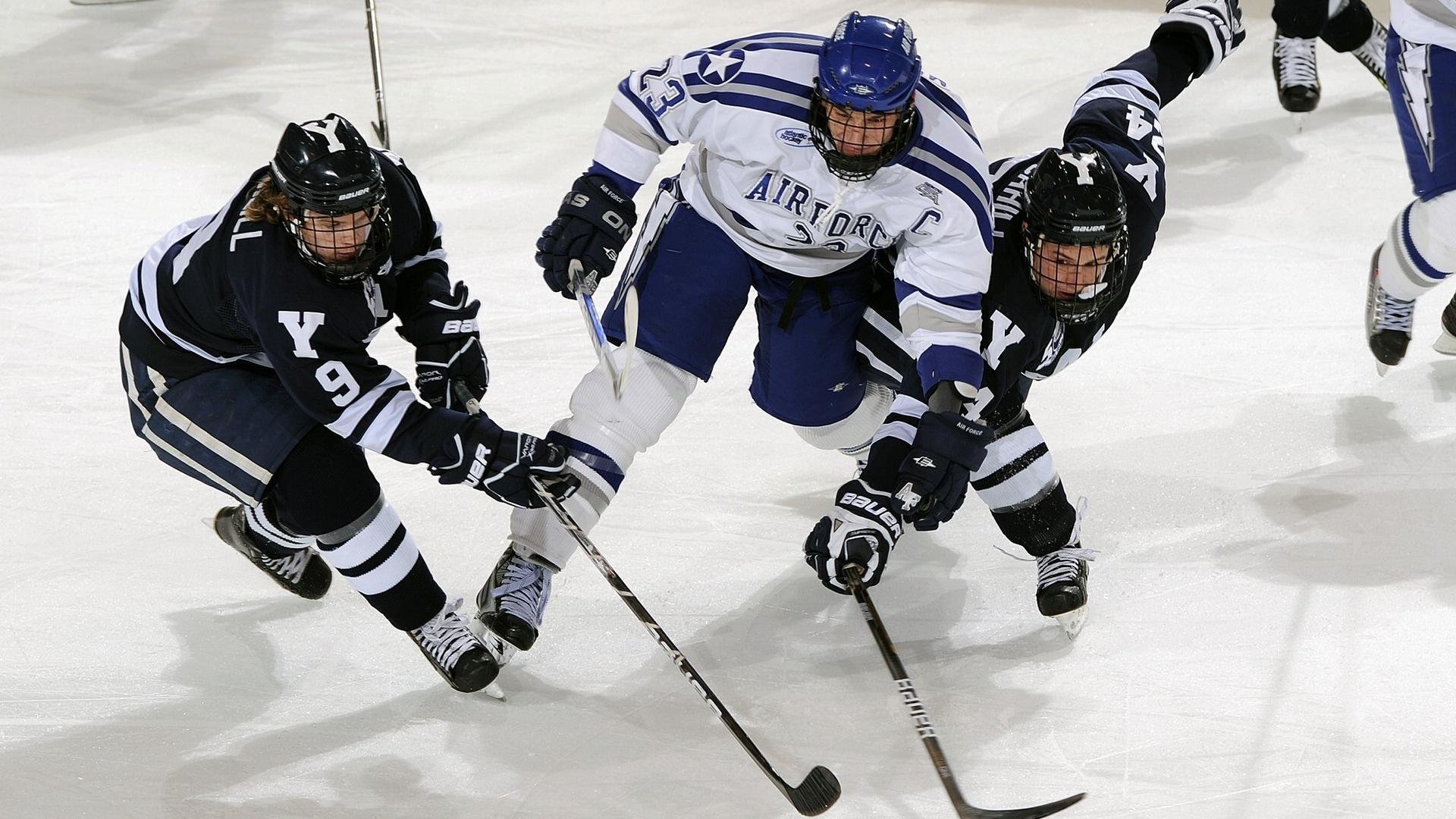 布伦森爆发启示录,广厦队节奏掌控雄鹿的战术密码